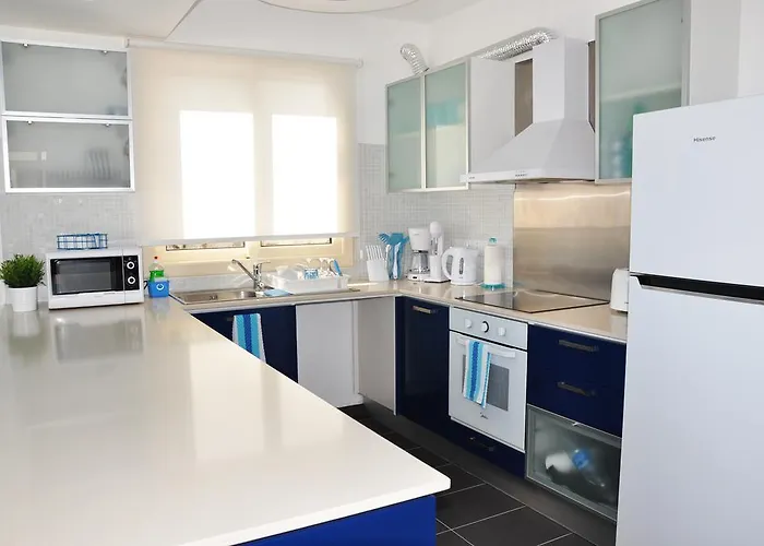 Waves Мазотос